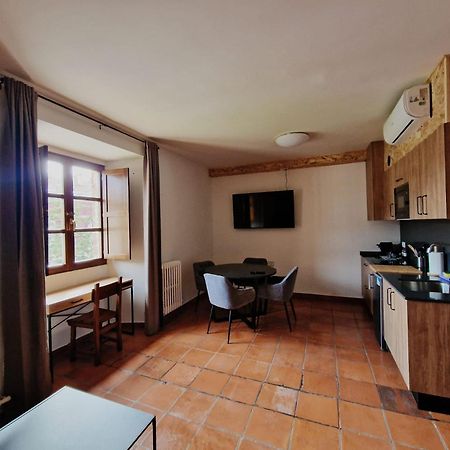 Hotel Y Albergue Real Fabrica De Ezcaray Eksteriør billede