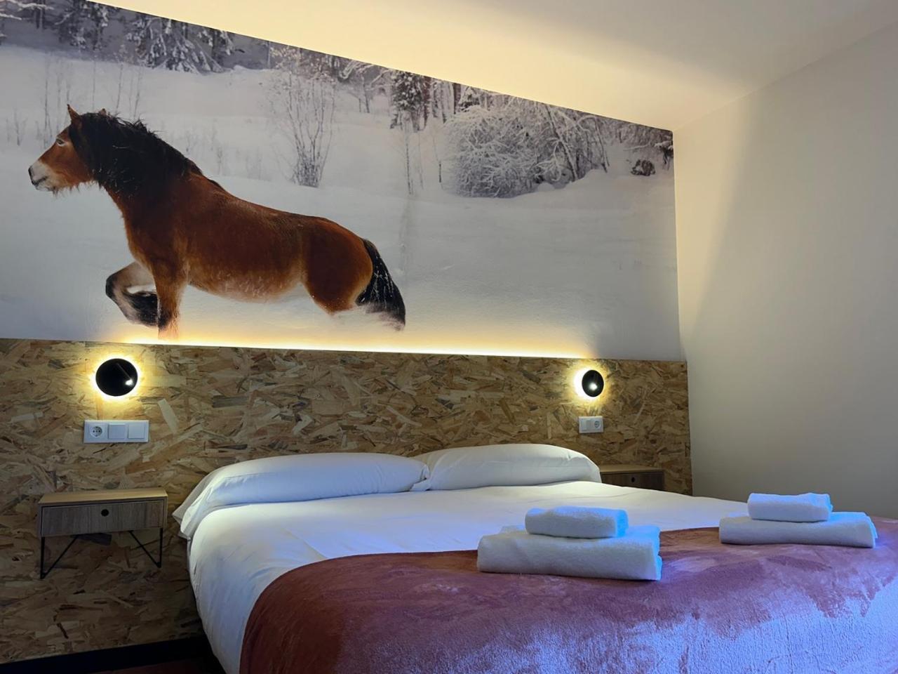 Hotel Y Albergue Real Fabrica De Ezcaray Eksteriør billede